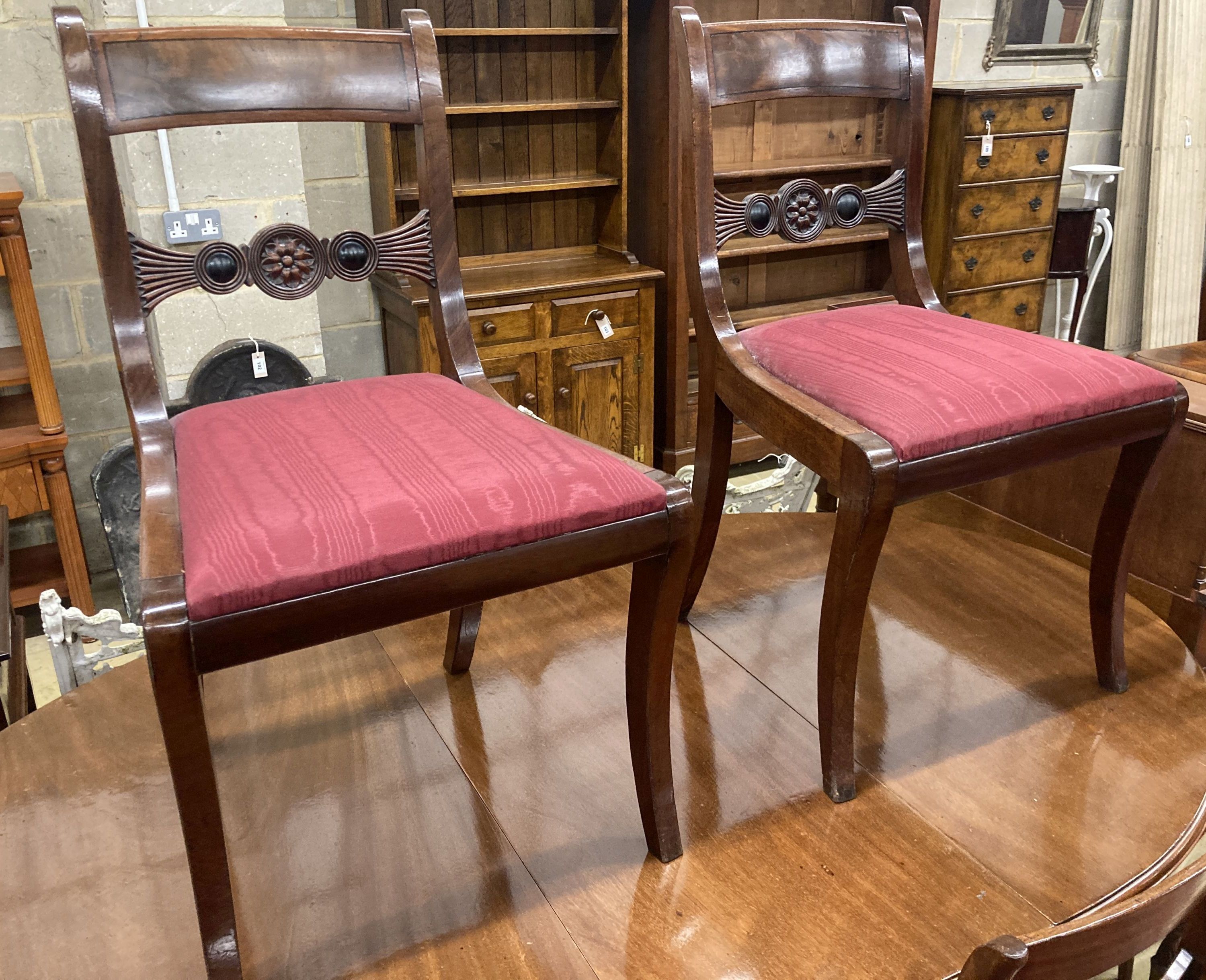 A set of six Regency mahogany dining chairs (a.f.)